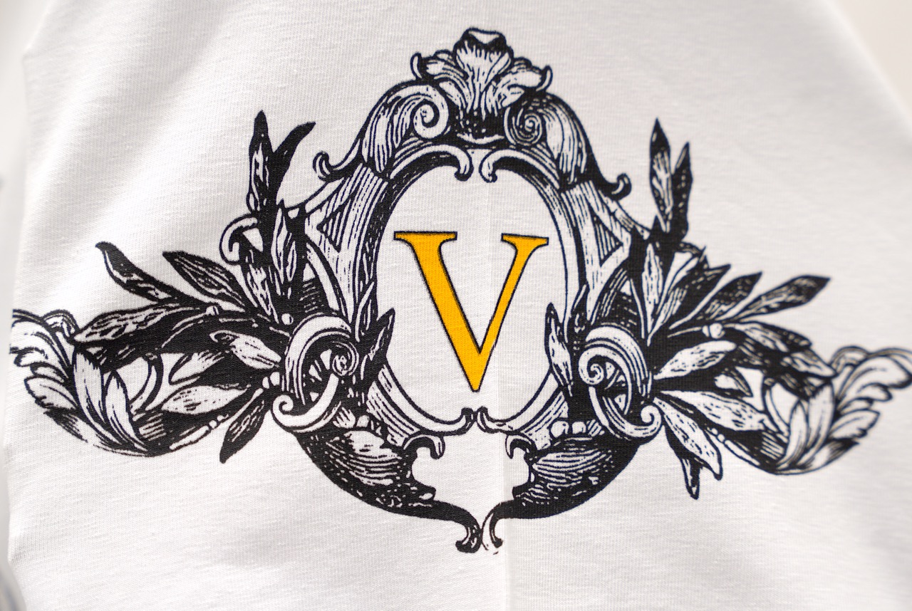 T-shirt George V "Royal Black Panther"