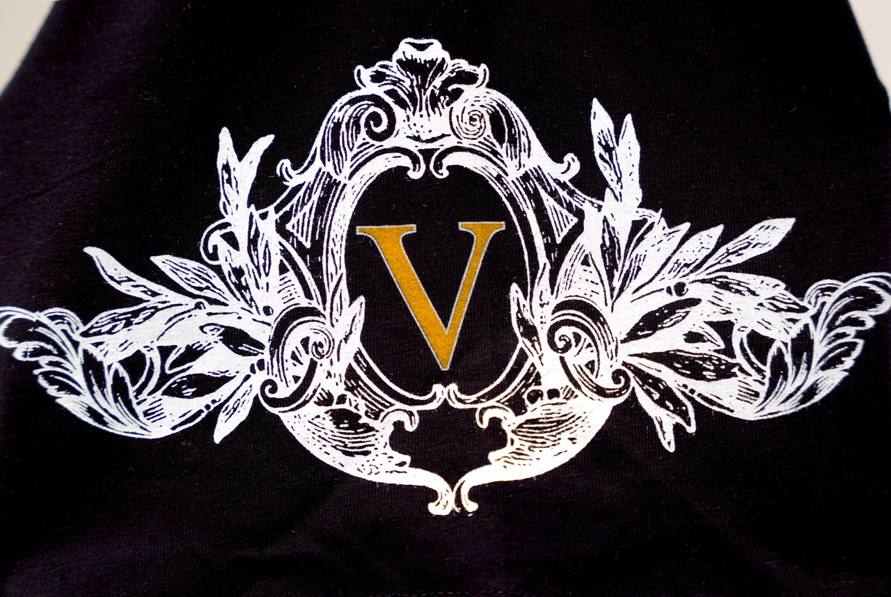 T-shirt George V "Royal Black Panther"